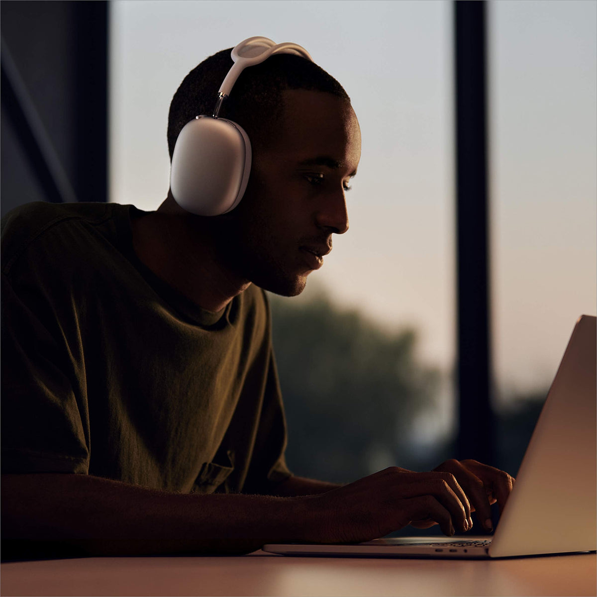 Apple AirPods Max - Space Gray - MGYH3AM/A